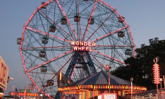 Wonder Wheel